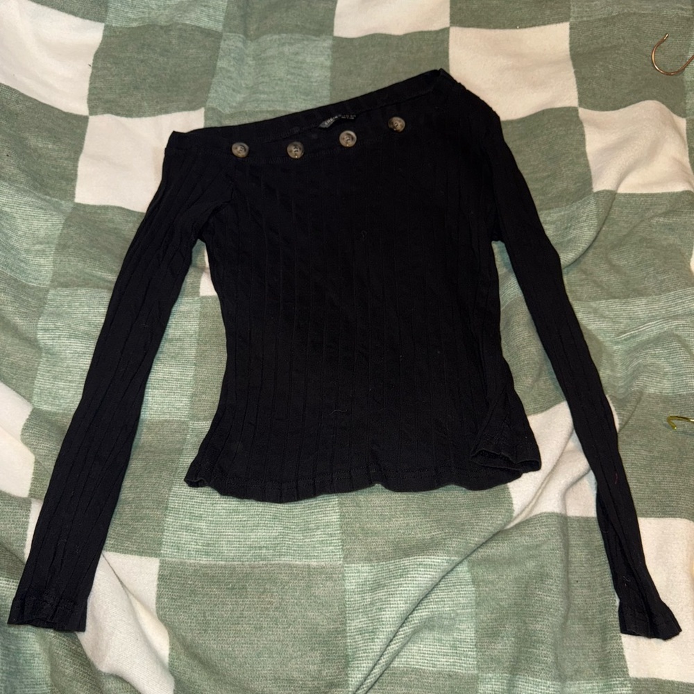 Off shoulder top
